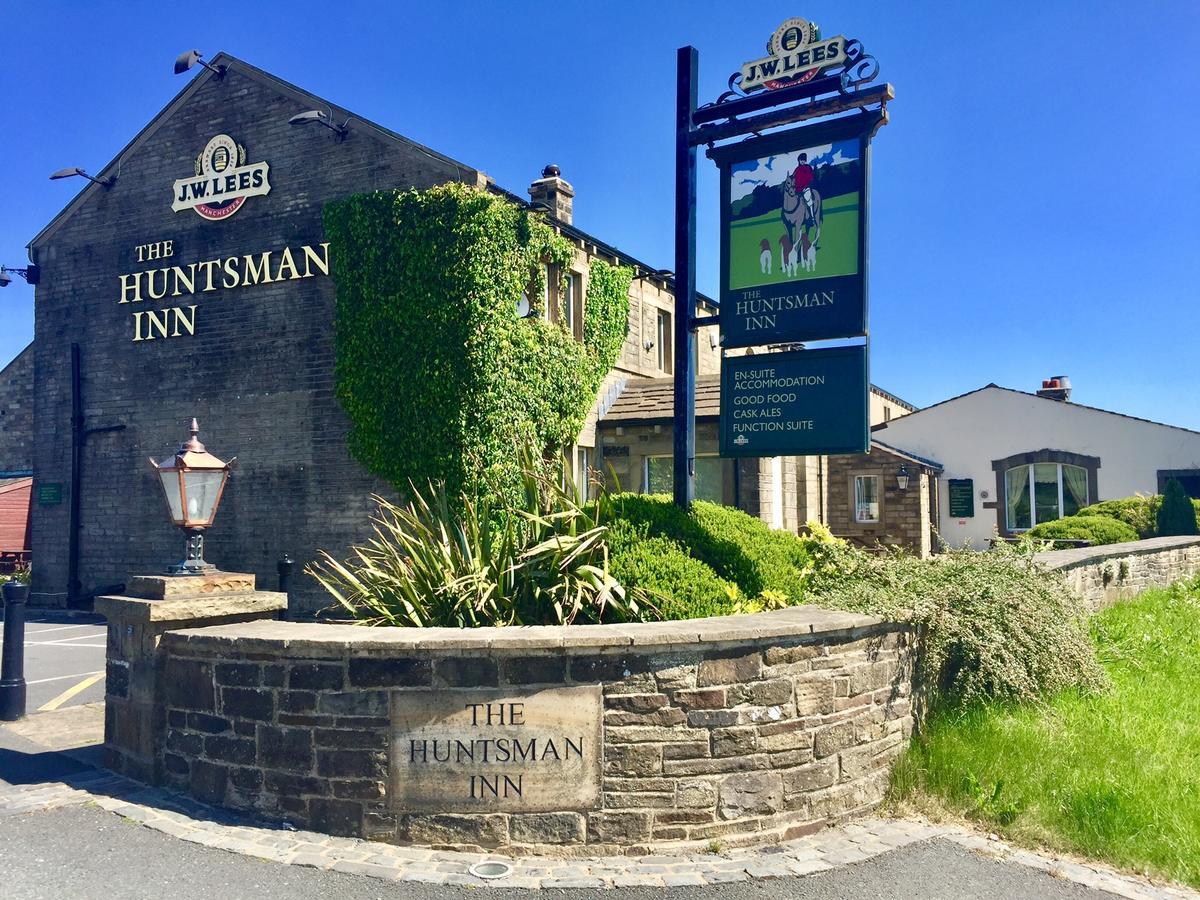 The Huntsman Inn Holmfirth Exterior photo